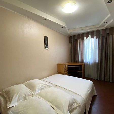 2-Bedroom Apartment Most City Center Area Dnipro Exteriör bild