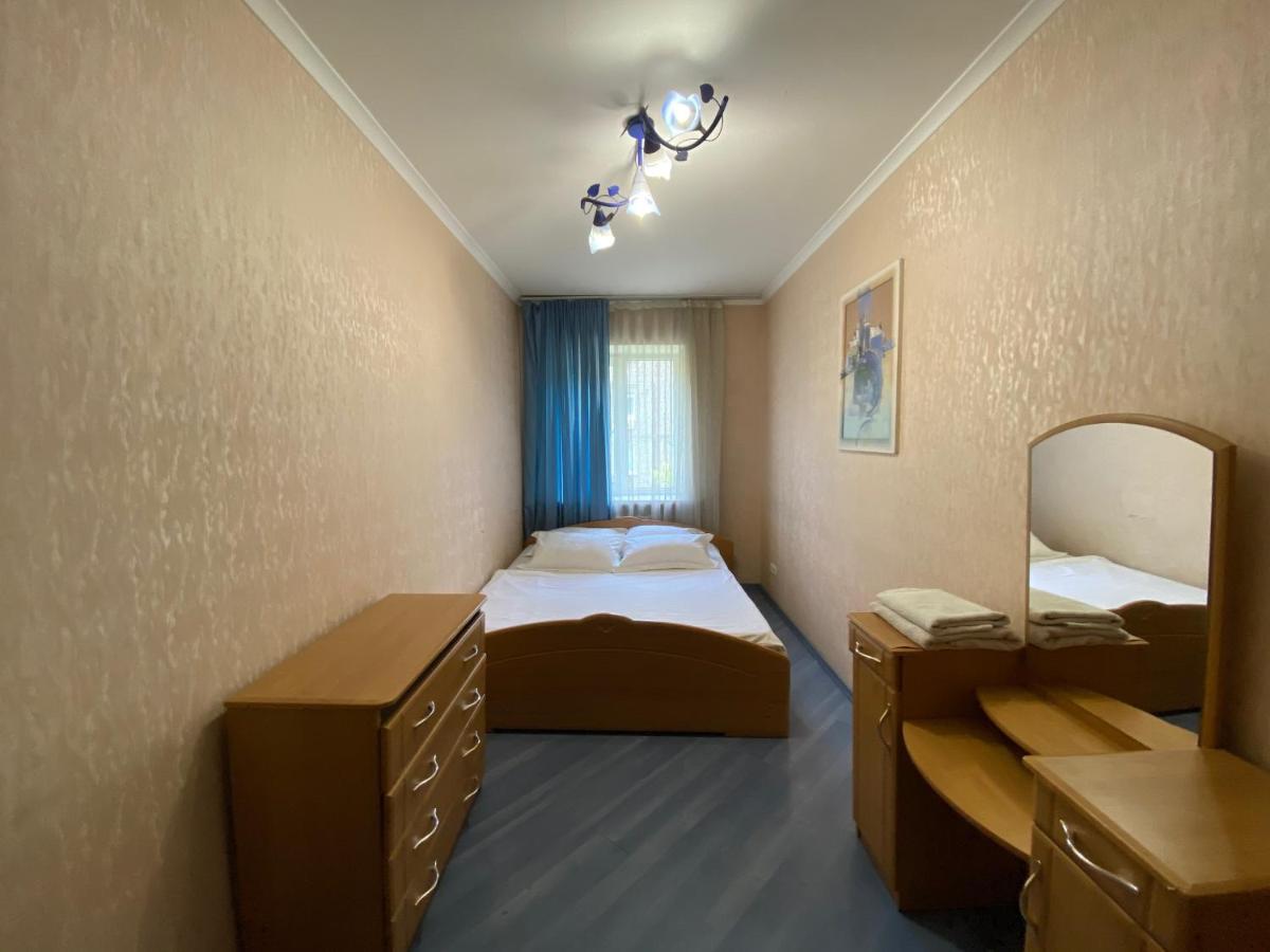 2-Bedroom Apartment Most City Center Area Dnipro Exteriör bild